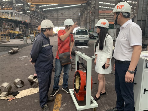彩运网轴承加热器.jpg